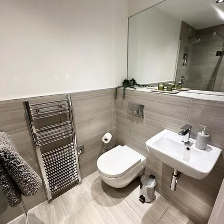 Cocoa Suites Studio Apartment York Exterior photo